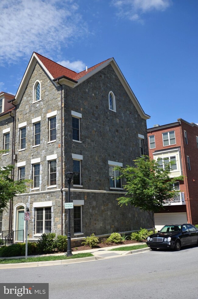 509 Regent Place NE, Washington, DC 20017 - photo 2