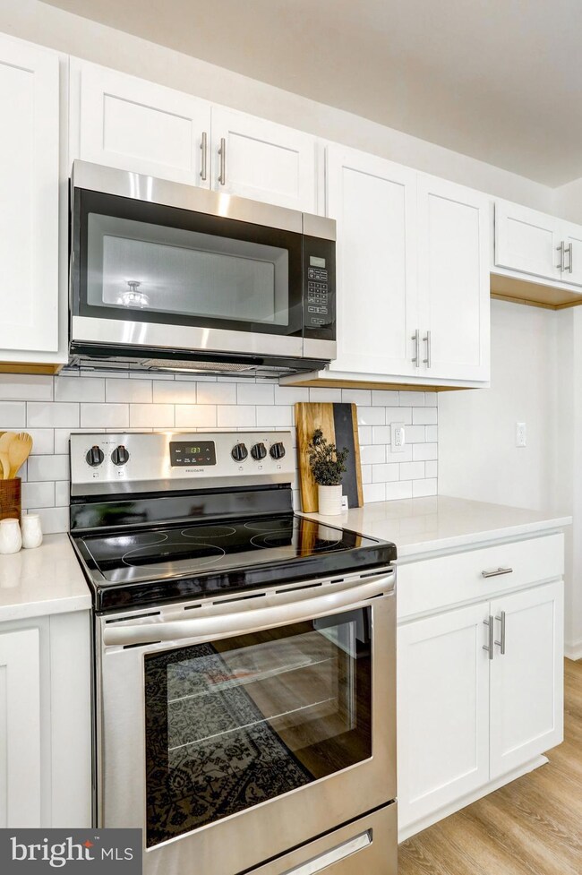 1419 N Reading Rd, Stevens, PA 17578 - photo 5