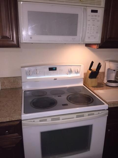 230 SW 11th Ave17