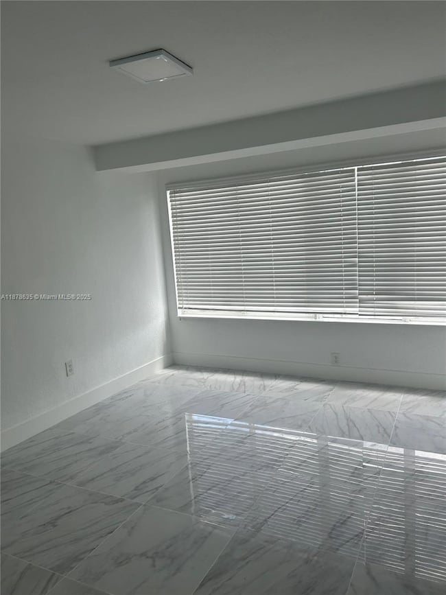 2750 Palm Ave unit 202, Hialeah, FL 33010 - photo 2