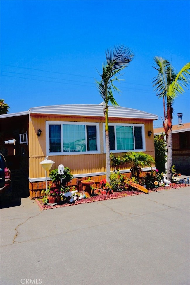 16601 Garfield Ave unit 110, Paramount, CA 90723 - photo 2