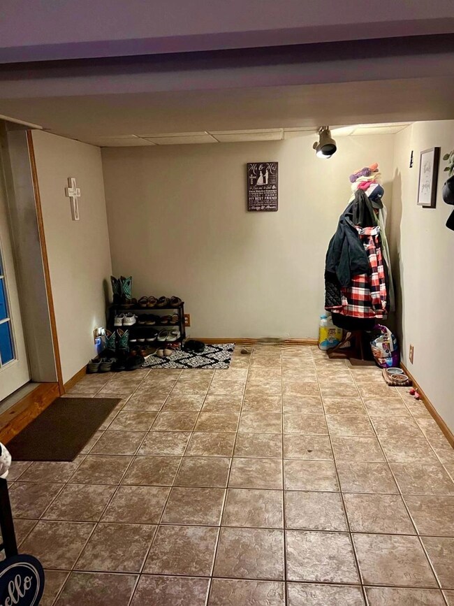 2220 N 600 E, Knox, IN 46534 - photo 6