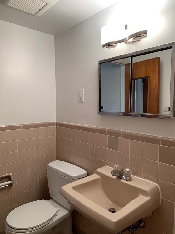 24 Patten St unit 2-3, Watertown, MA 02472 - photo 7