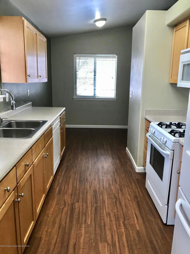 galley kitchen