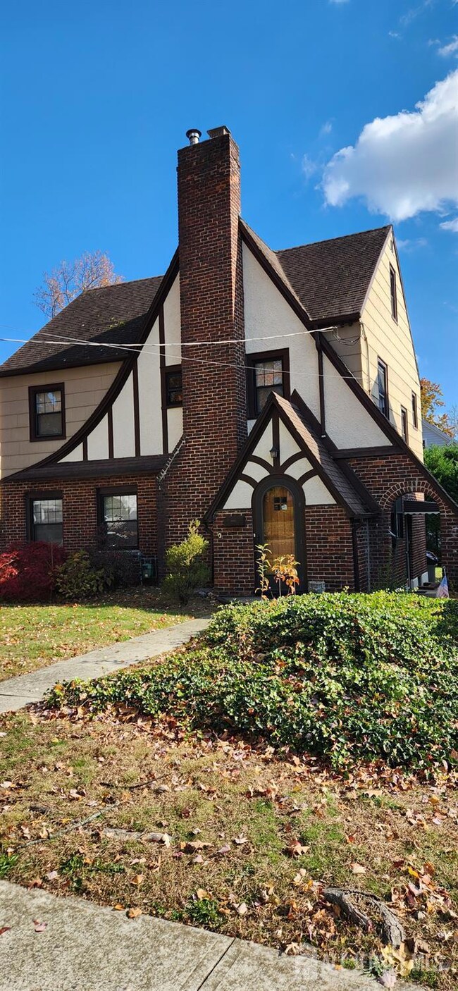 525 Edgar Rd, Westfield, NJ 07090 - photo 4