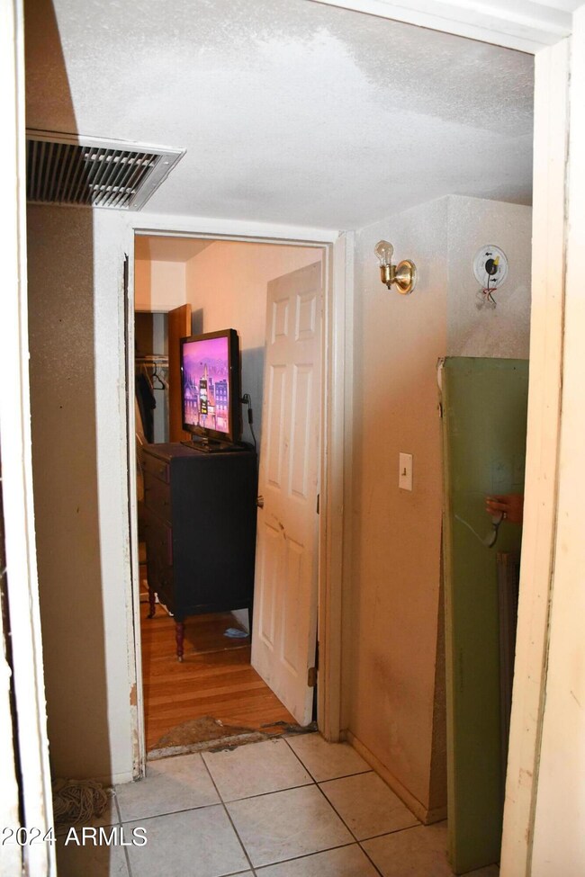 673 E Commonwealth Place, Chandler, AZ 85225 - photo 7