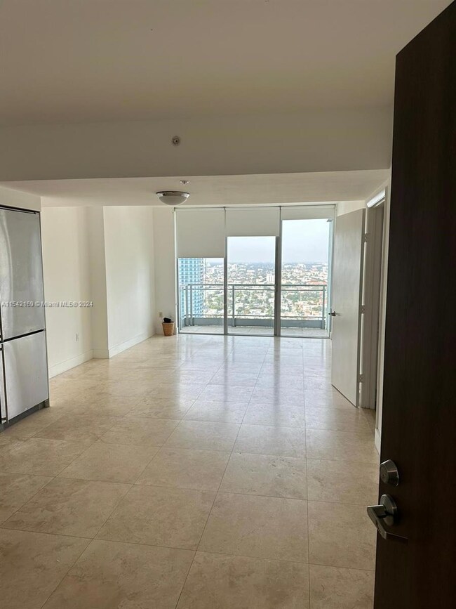 Mint at Riverfront unit 3909, Miami, FL 33130 - photo 3