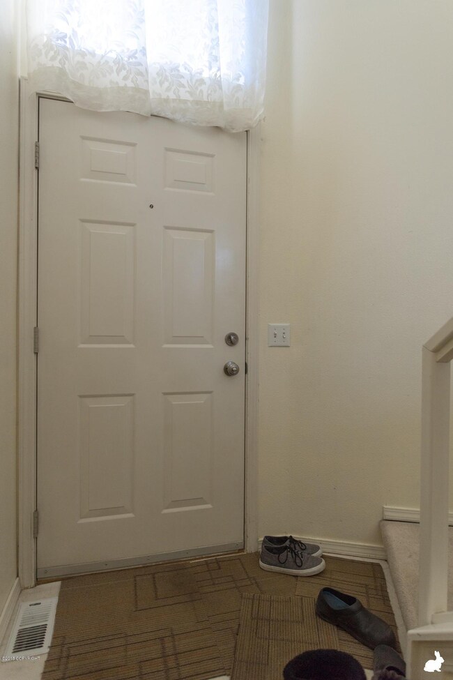 4_Entrance