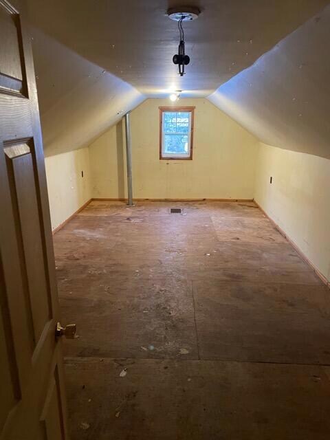 Upstairs left1 (002)