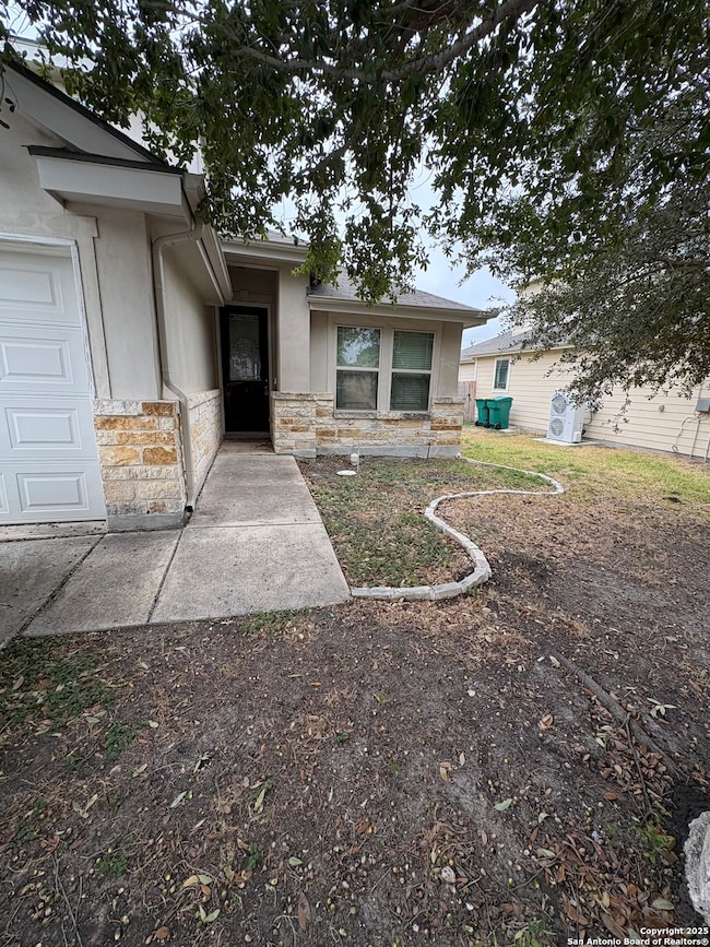 10438 Macarthur Way, Converse, TX 78109 - photo 2