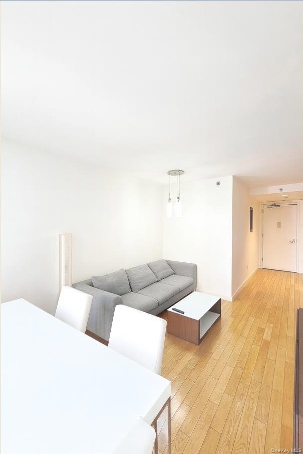 39-16 Prince St unit 7A, Flushing, NY 11354 - photo 4