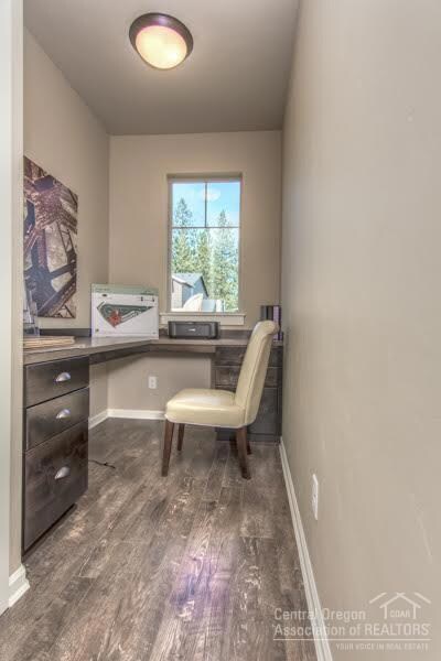 60511 Hedgewood Ln, Bend, OR 97702 - photo 5