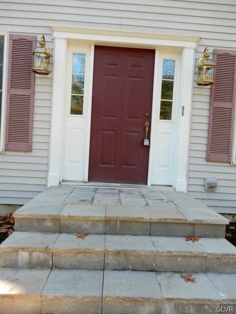 322 Big Pines Ln, East Stroudsburg, PA 18301 - photo 5