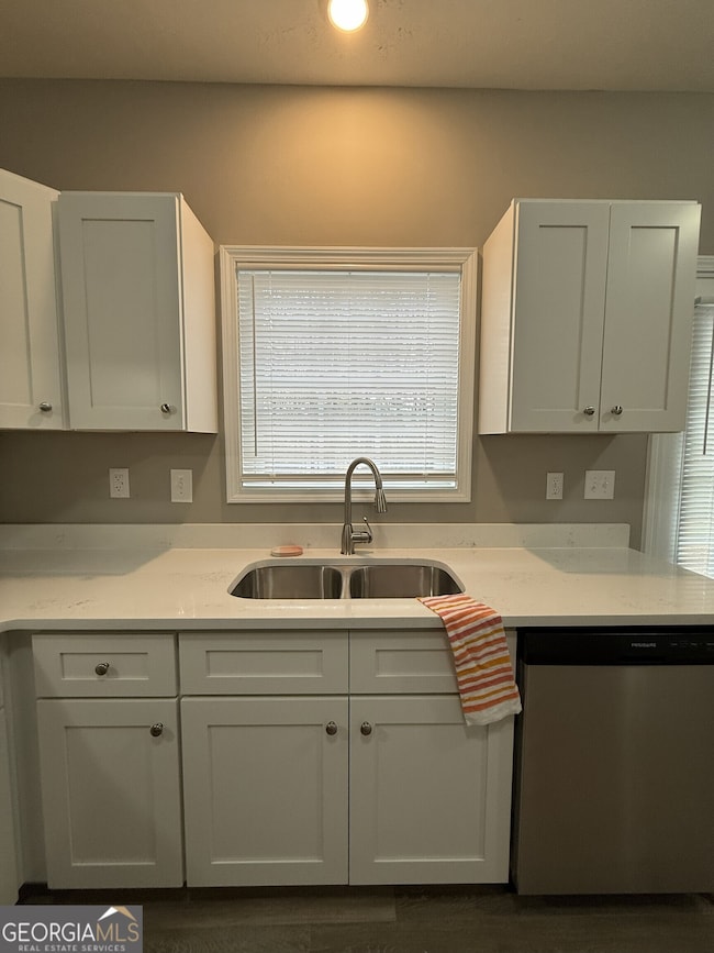 2241 Baker Carter Dr unit 2, Loganville, GA 30052 - photo 6