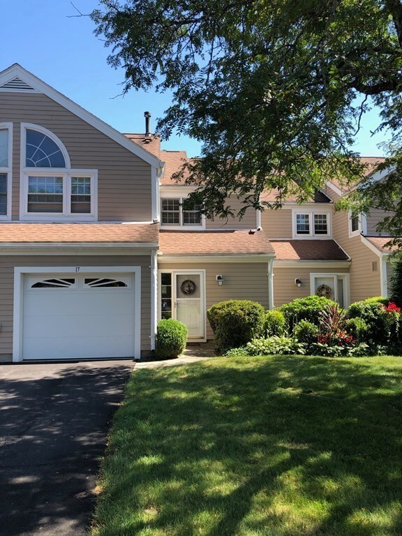 17 Drake Cir, Walpole, MA 02081 - photo 2