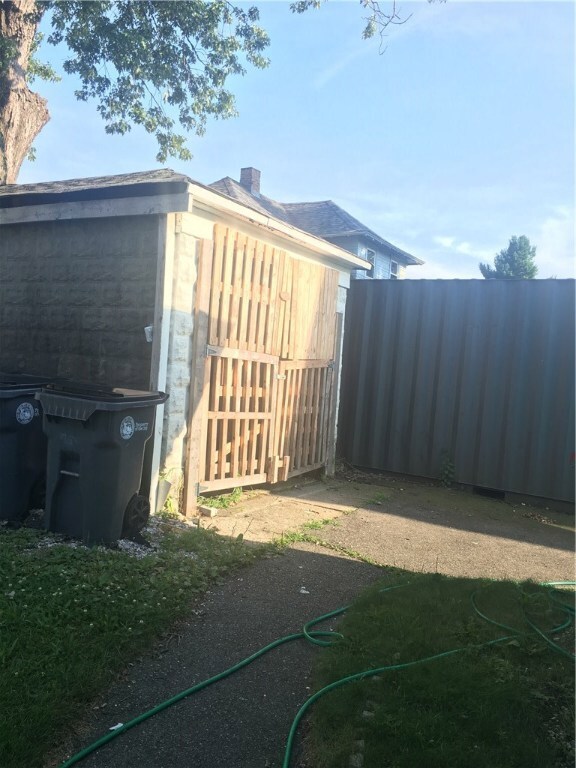 244 Reservoir Ave, Providence, RI 02907 - photo 4