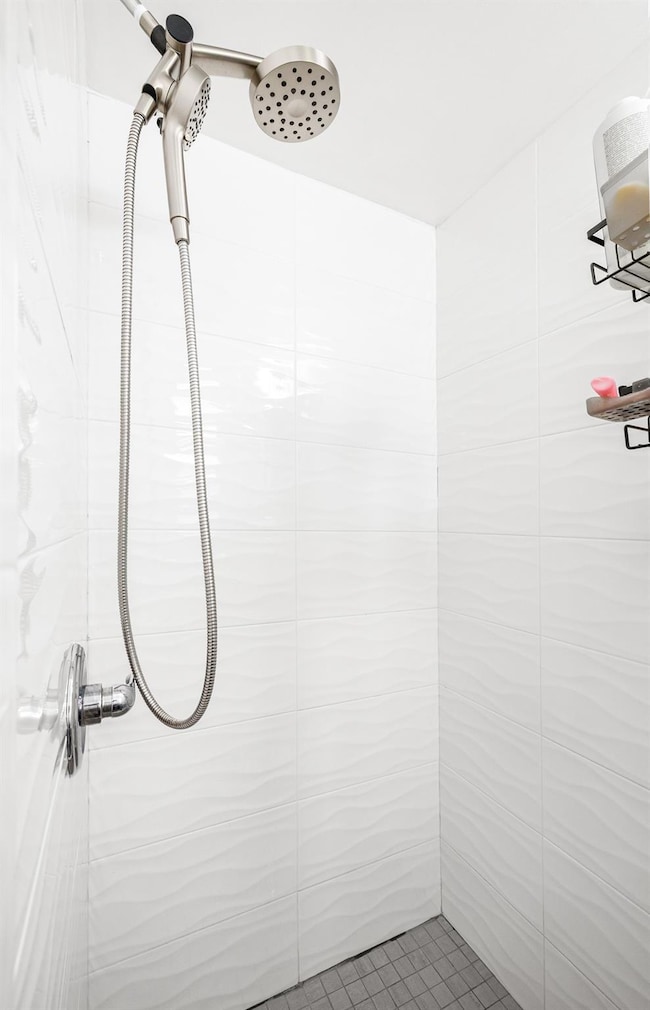 99-41 64th Ave unit B17, Rego Park, NY 11374 - photo 6