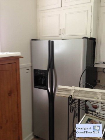 832 W San Antonio St, San Marcos, TX 78666 - photo 4