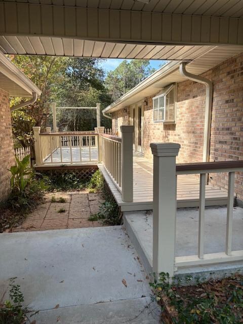 1839 E Lakeshore Dr, Carriere, MS 39426 - photo 5