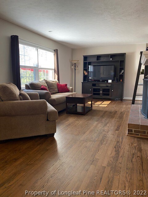 228 Whitney Dr, Fayetteville, NC 28314 - photo 6