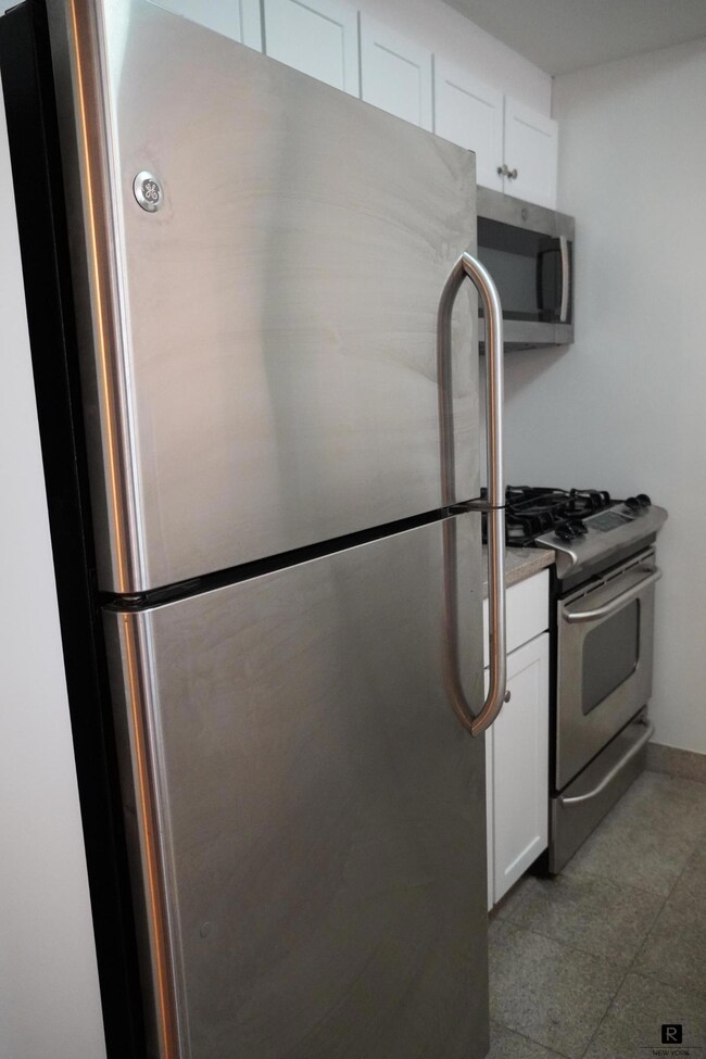 2132 2nd Ave unit 4C, New York, NY 10029 - photo 3