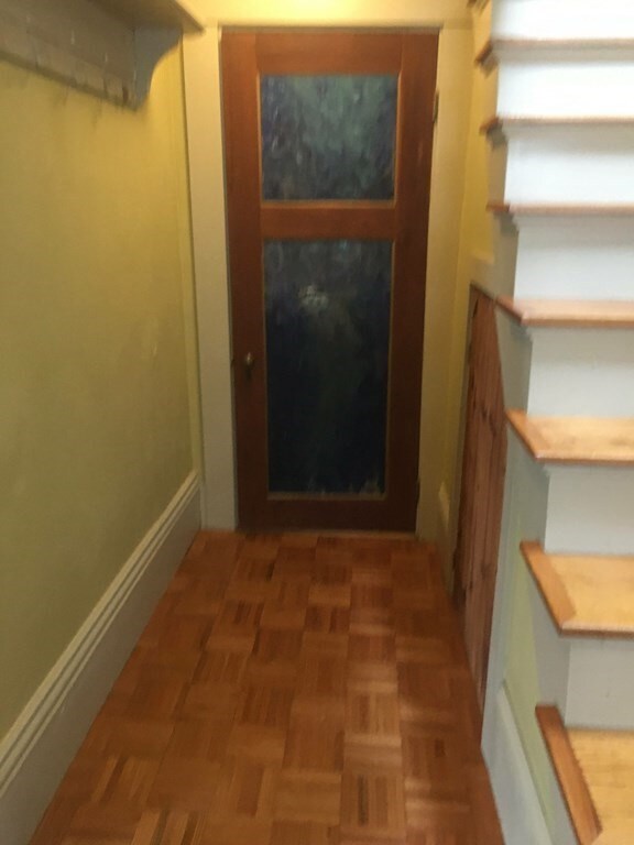 35 Pleasant St unit B, Cambridge, MA 02139 - photo 3