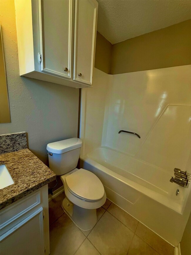 6810 Sandswept Ln, Houston, TX 77086 - photo 7