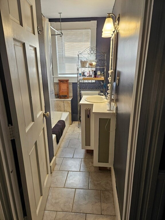 21 Vestal St, Fall River, MA 02720 - photo 3