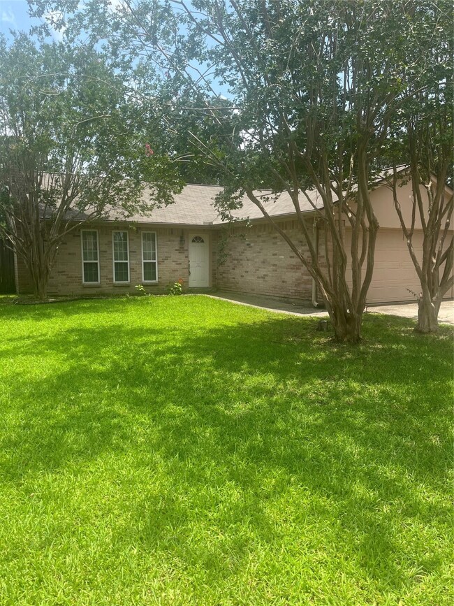 4422 Tealgate Dr, Spring, TX 77373 - photo 2