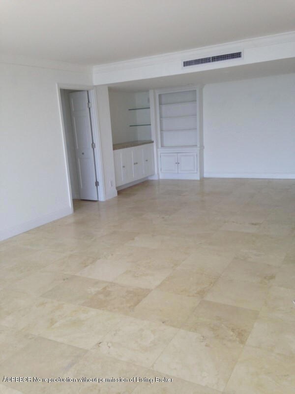 2 Living Room