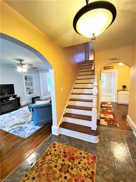 Additional view of entry