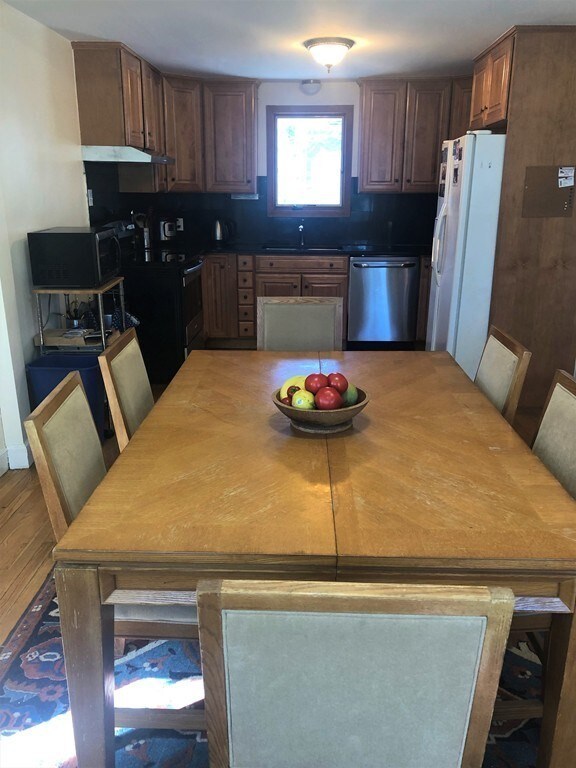 57 Warren Rd unit 57, Waban, MA 02468 - photo 3