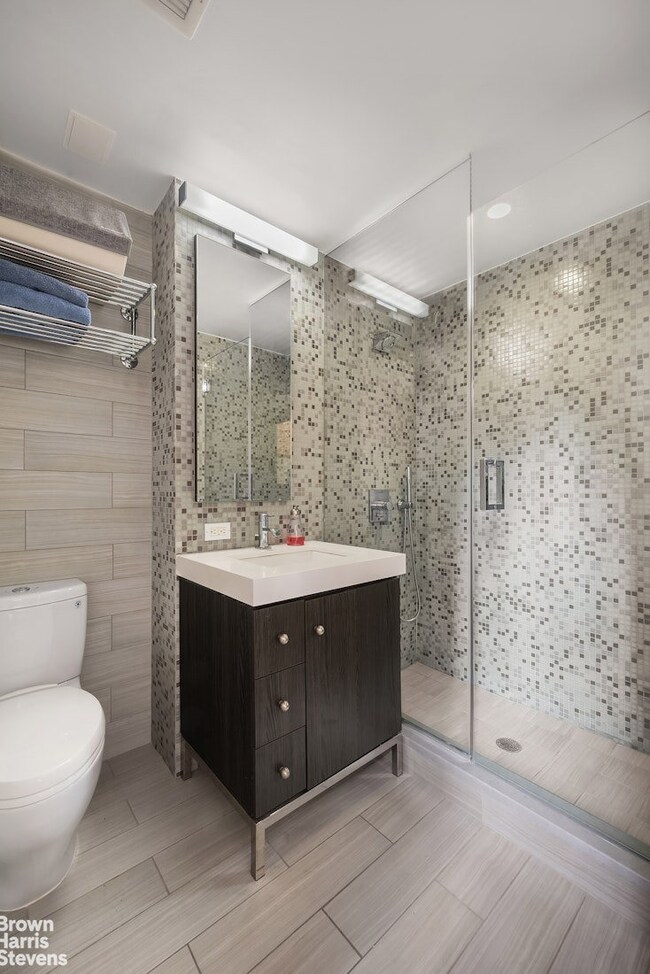 432 W 52nd St unit 5B, New York, NY 10019 - photo 5