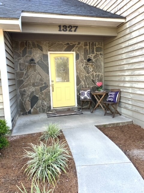 1327 Woodlawn Cir, Vidalia, GA 30474 - photo 4