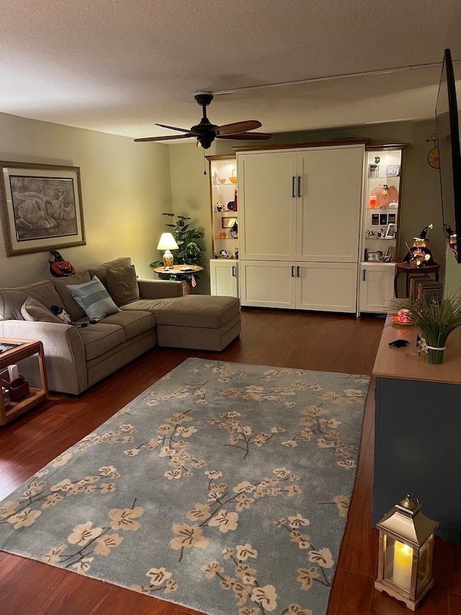 The Atrium Condominiums unit 203, Elmhurst, IL 60126 - photo 7