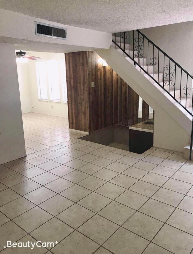 11205 Campestre Ln unit A-D, El Paso, TX 79936 - photo 6