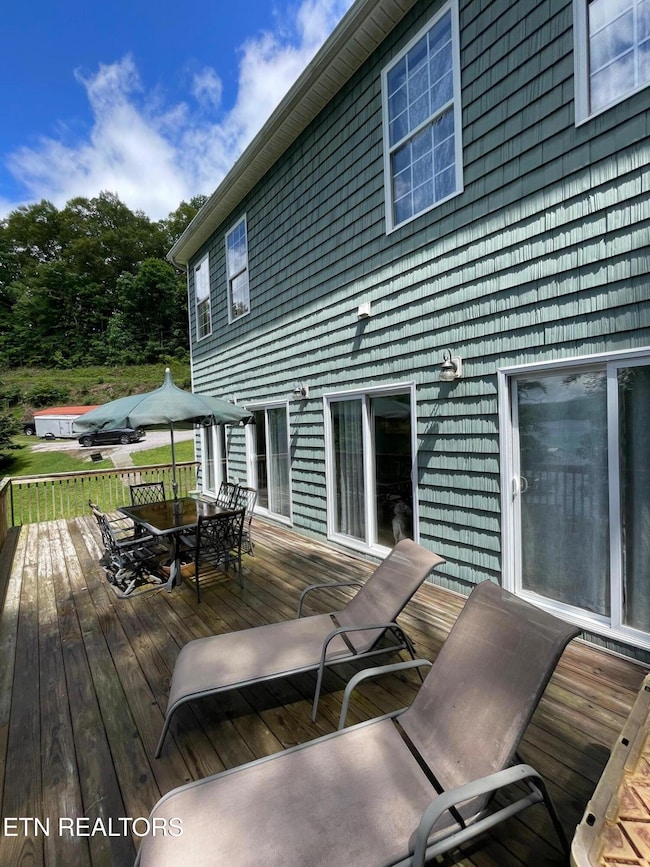 752 Tanglewood Rd, Sharps Chapel, TN 37866 - photo 2