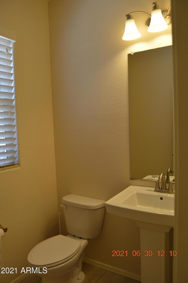 DOWNSTAIRS BATHROOM