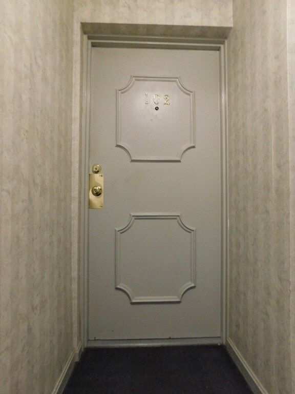 1227 Lawrence St unit 102, Lowell, MA 01852 - photo 3