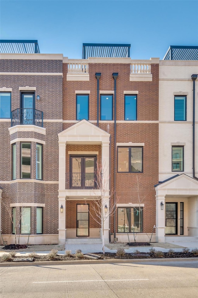 View of Brownstones from Dallas Rd