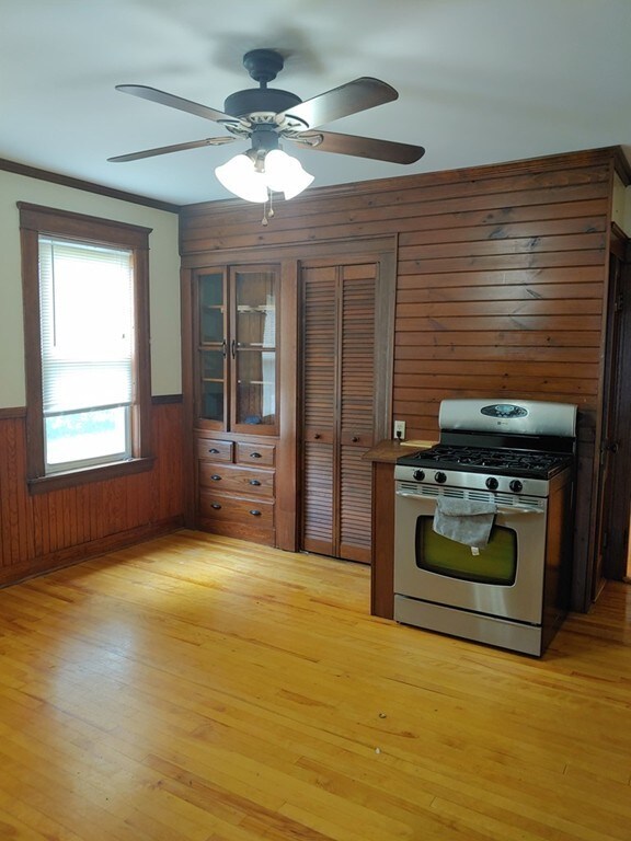 51 Fales St unit 1, Worcester, MA 01606 - photo 7