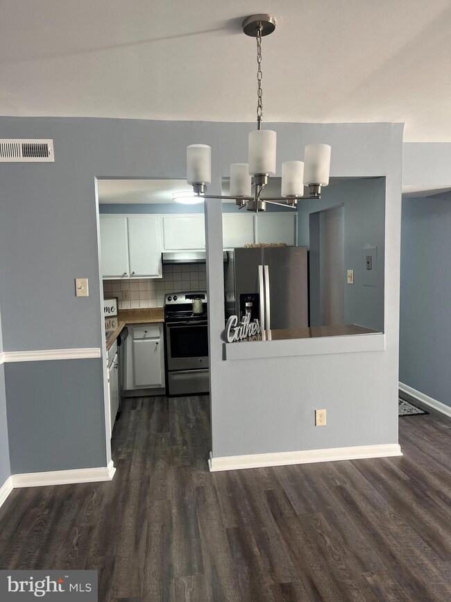 10100 Campus Way S unit 302-4A, Upper Marlboro, MD 20774 - photo 4