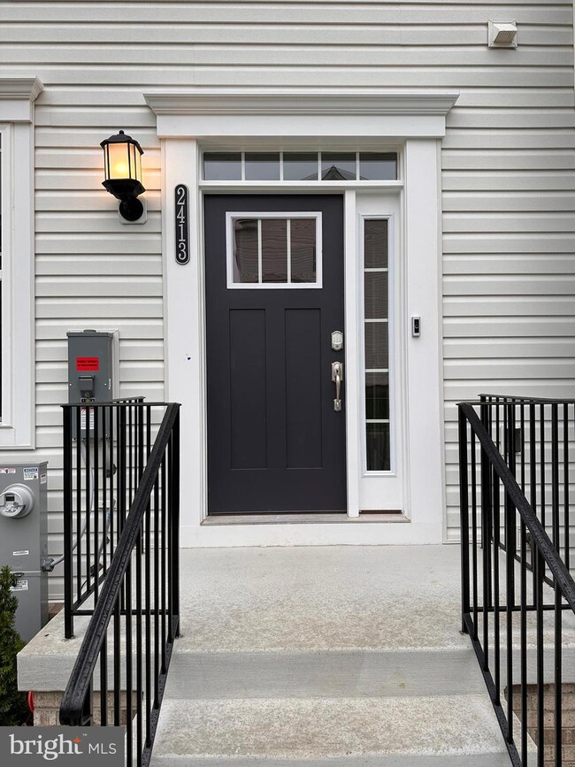 2413 Woodlands Rd, Woodlawn, MD 21244 - photo 4