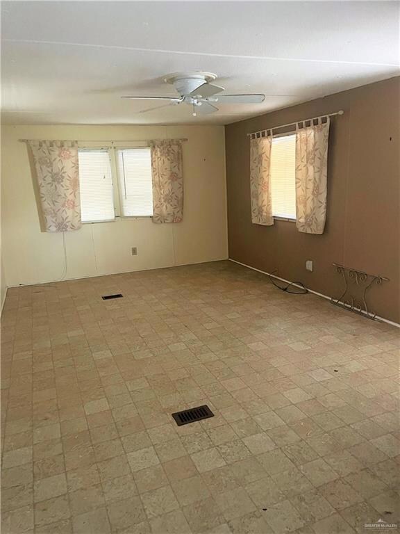 809 North Blvd, Donna, TX 78537 - photo 4