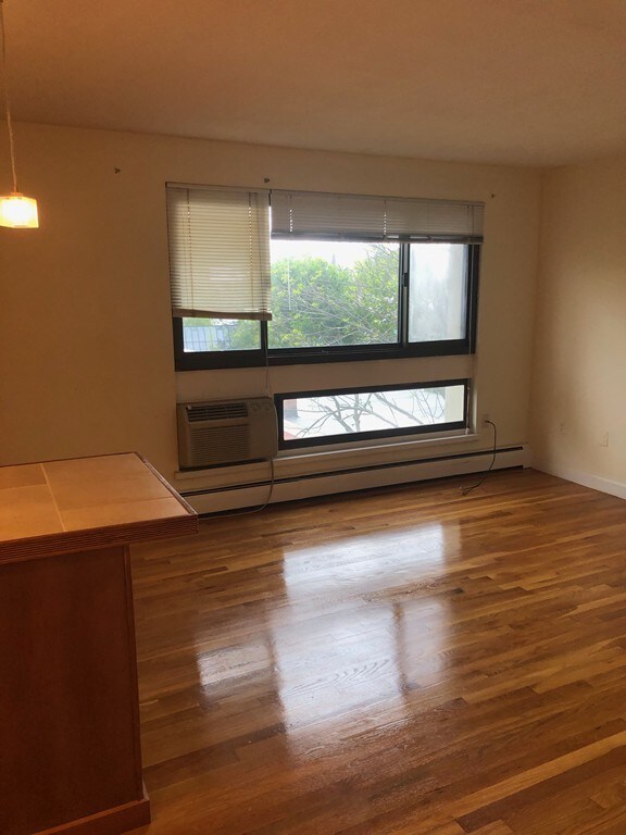 77 Trowbridge St unit 72, Cambridge, MA 02138 - photo 2