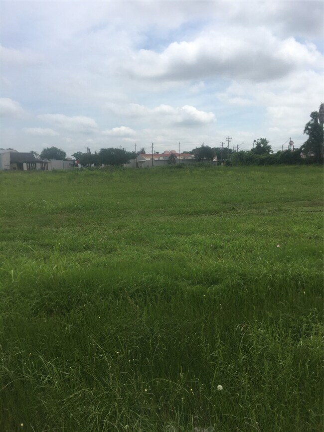 727 Rawson Dr, Rosenberg, TX 77471 - photo 3