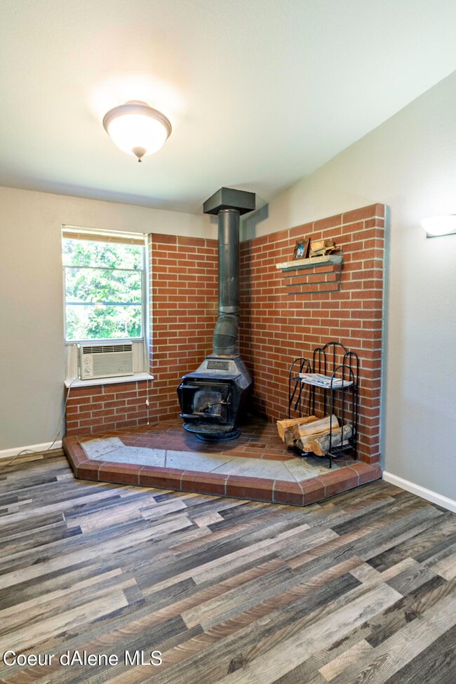 8100 E Forest View Rd, Athol, ID 83801 - photo 5