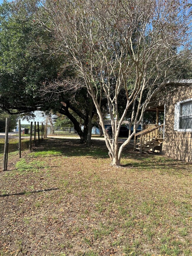 706 N Pine Hill St, Pinehurst, TX 77362 - photo 5