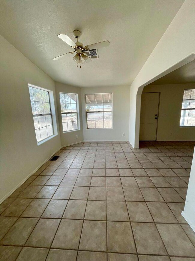 20230419045025096585000000-o