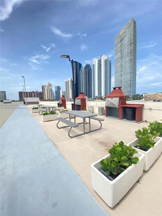 16919 N Bay Rd unit 511, Sunny Isles Beach, FL 33160 - photo 7